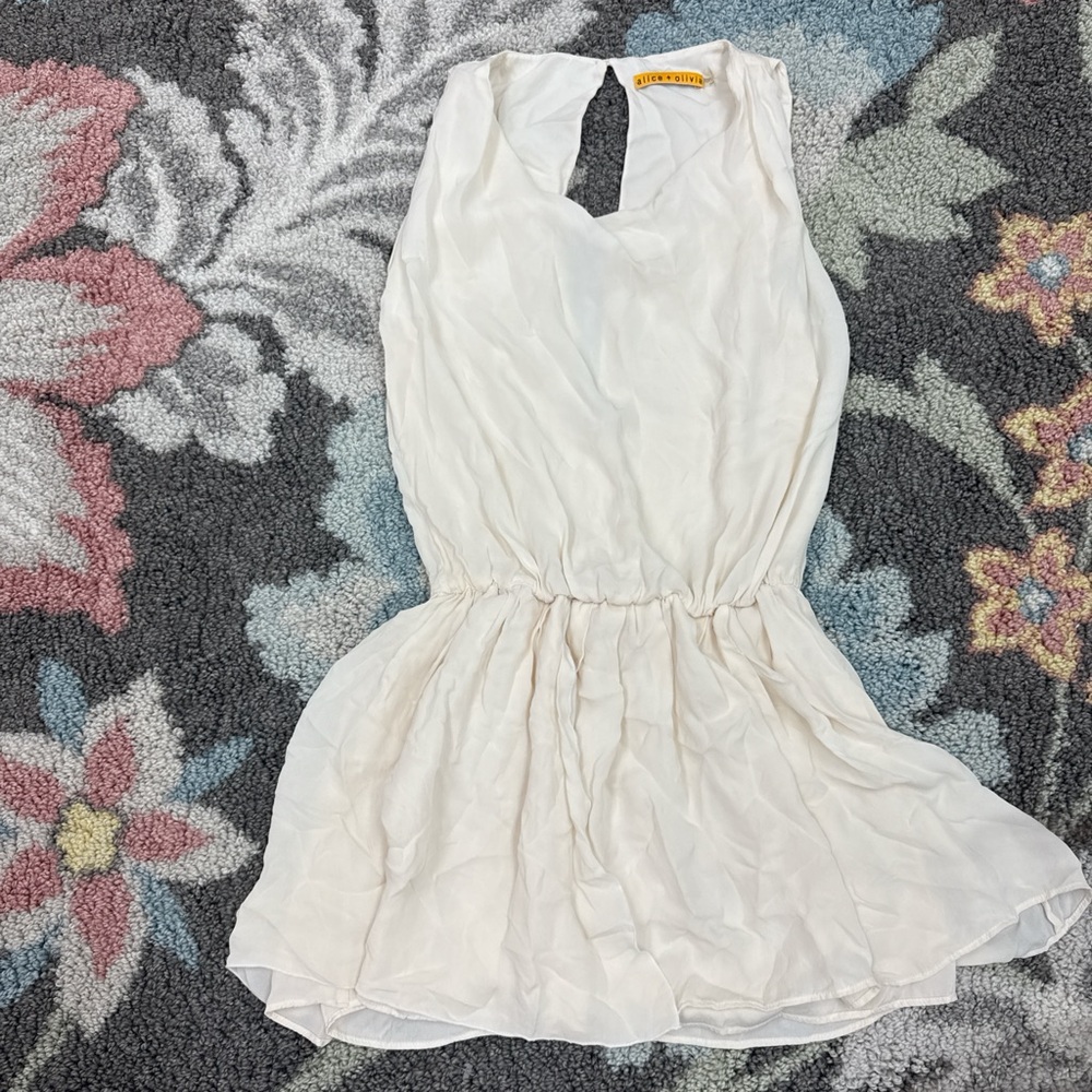 Alice + Olivia Cream Keyhole Top